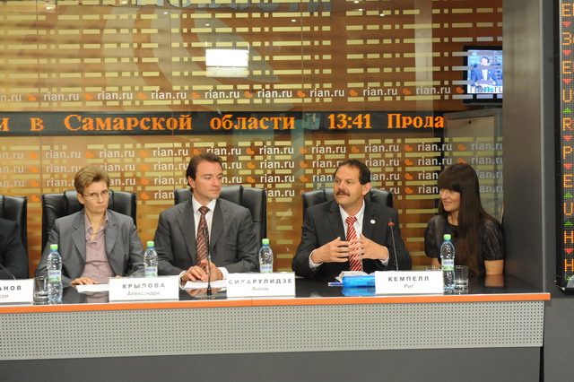 Пресс-конференция ISIA в ТАСС 2003